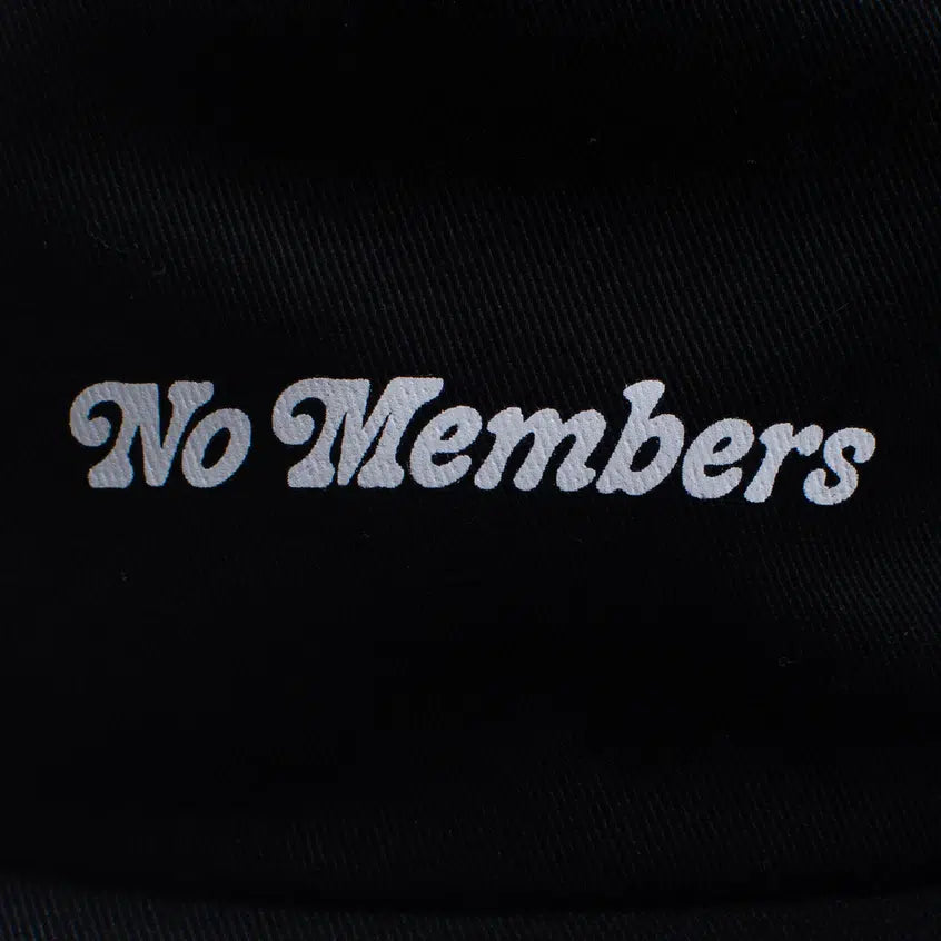 casquette de golf no members core noire logo