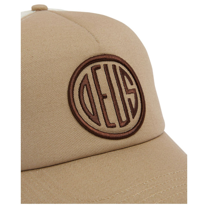 <tc>Deus Ex Machina – Pill Trucker Cap Brown</tc>