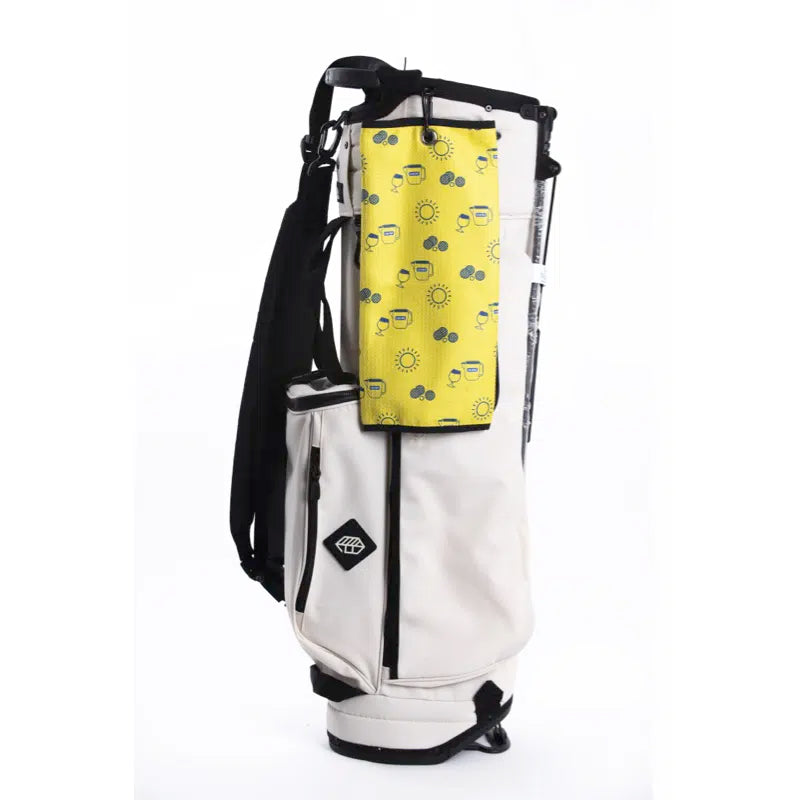 serviette de golf trifold lay day golf la vie en jaune ricard sac